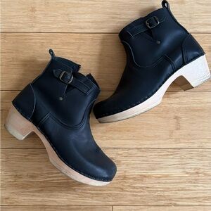 No. 6 Clog Buckle Boot